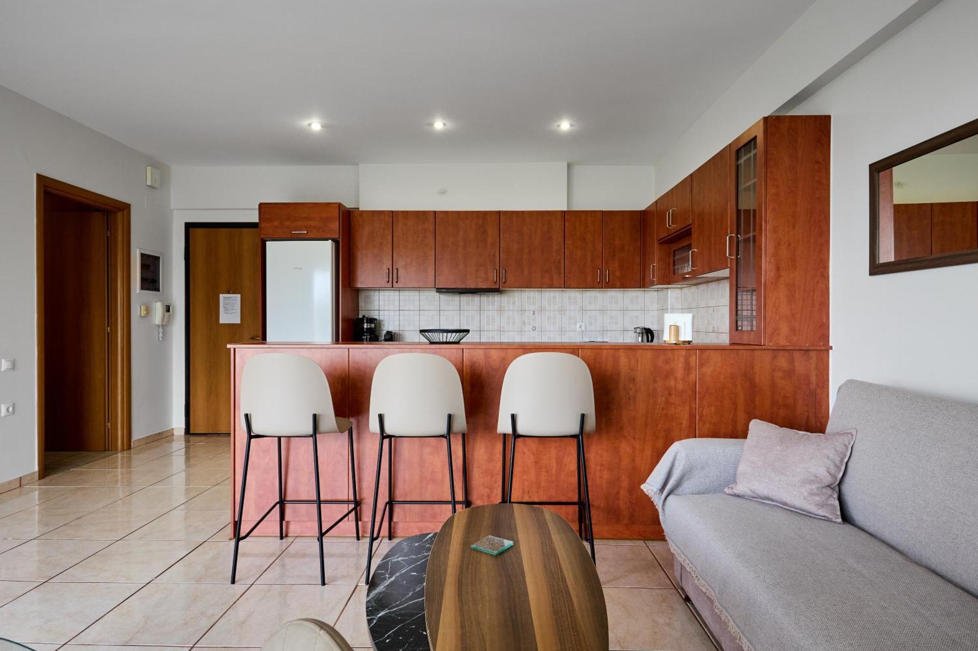 Chios Town Apartment - Heart Of Chios Town With 2 Minute Walk To The Beach Εξωτερικό φωτογραφία